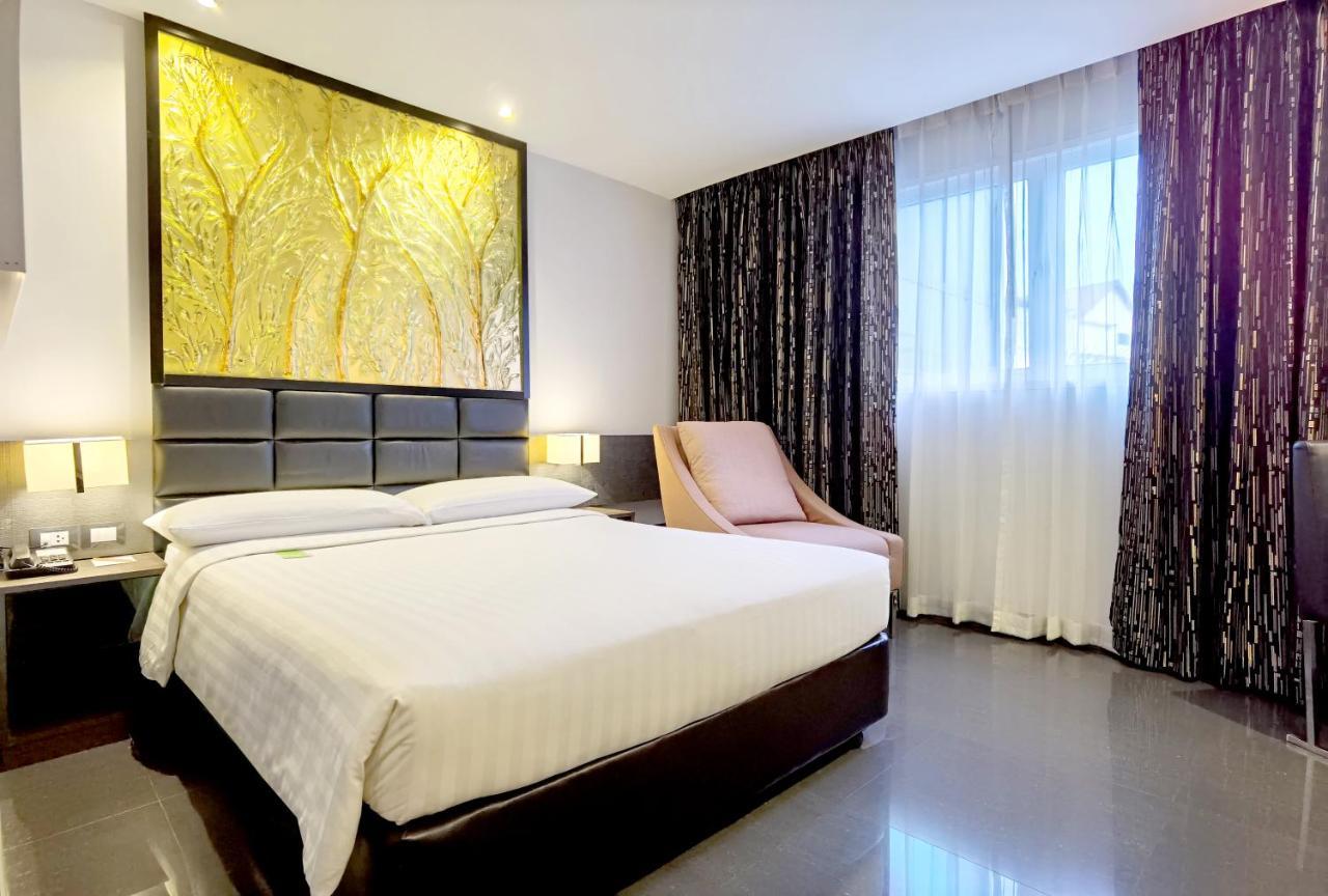 Nova Express Pattaya Hotel מראה חיצוני תמונה