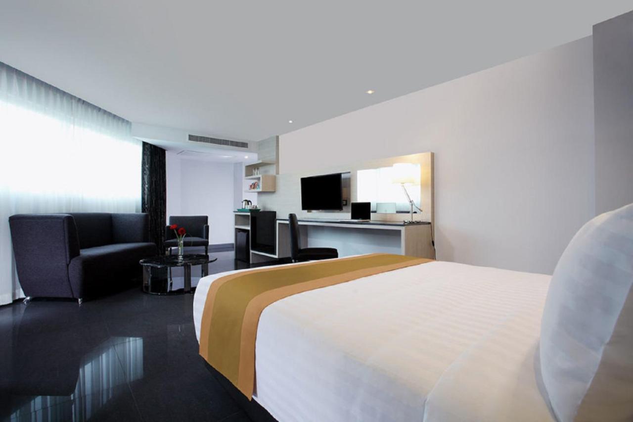 Nova Express Pattaya Hotel מראה חיצוני תמונה