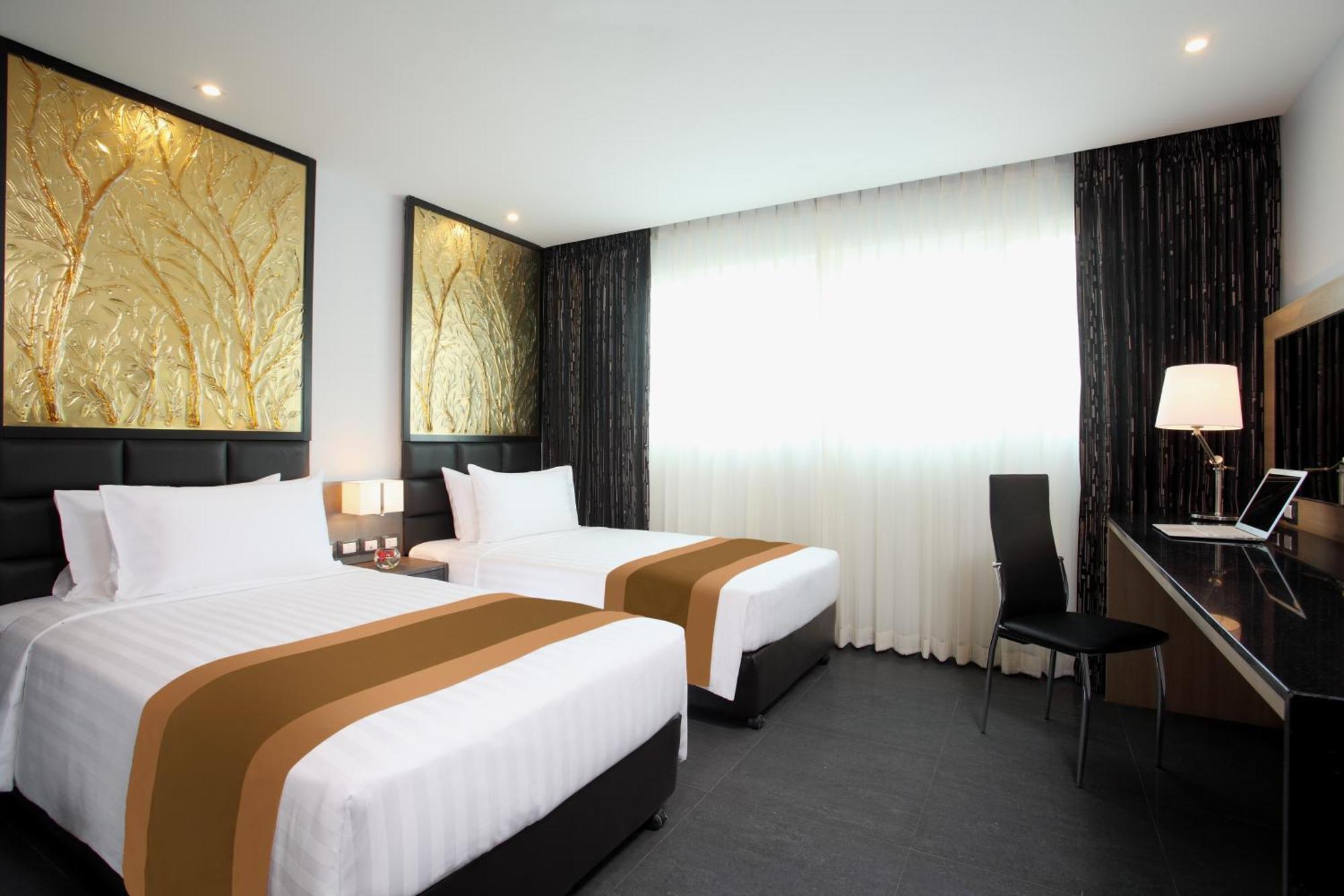 Nova Express Pattaya Hotel מראה חיצוני תמונה