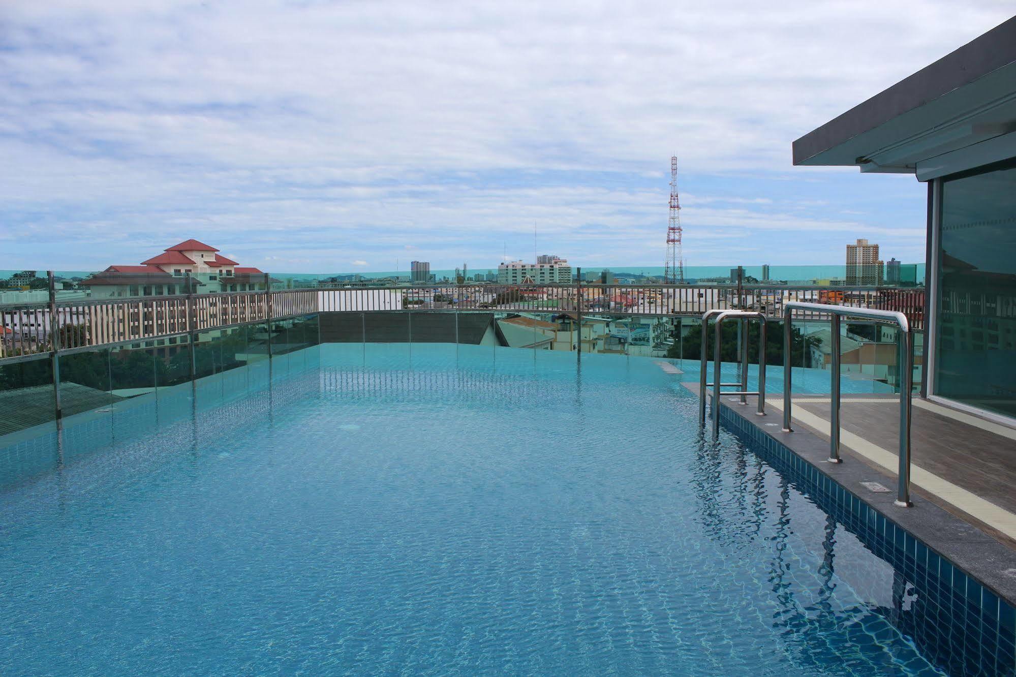 Nova Express Pattaya Hotel מראה חיצוני תמונה